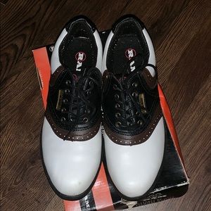 Men golf shoes